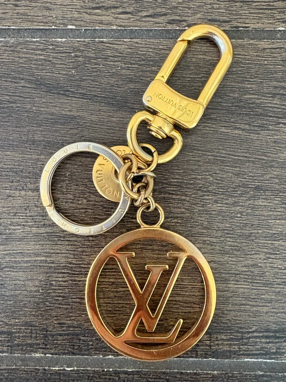 Louis Vuitton Gold and Silver LV Circle Key Holder